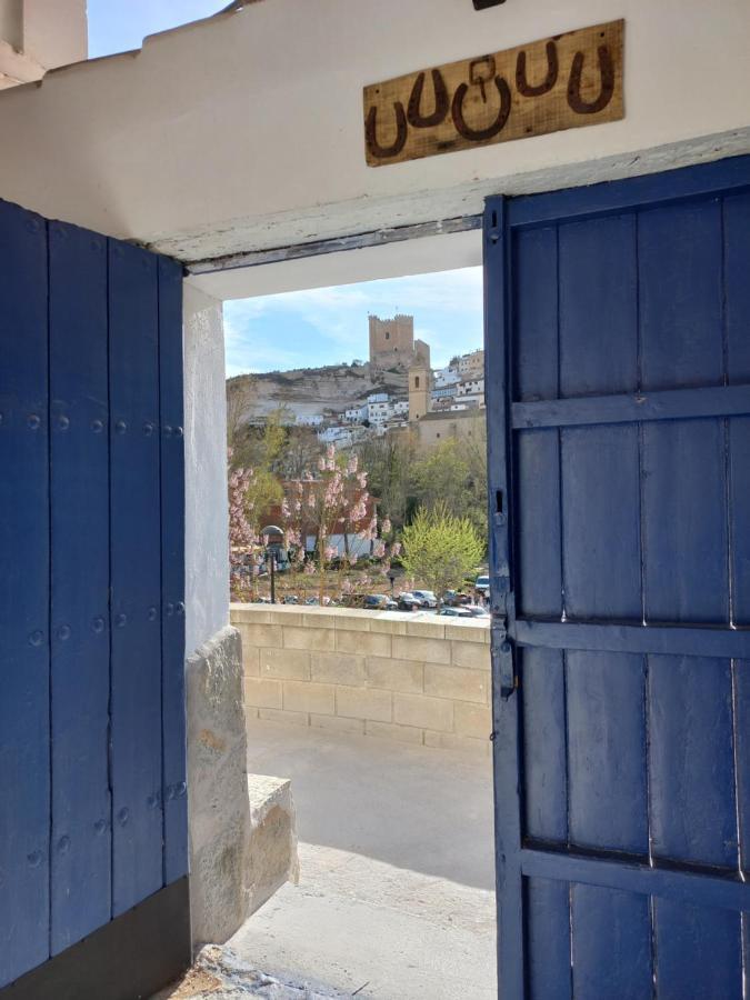 Casa Cueva El Porton Villa Alcala del Jucar Exterior photo